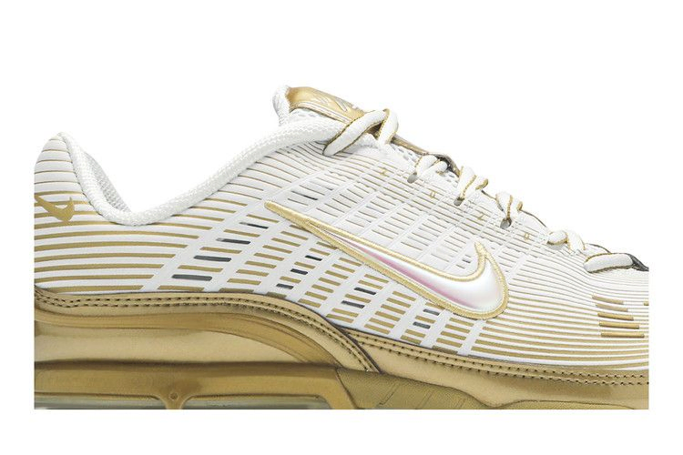 Кроссовки Nike Air Vapormax 360 'White Metallic Gold'