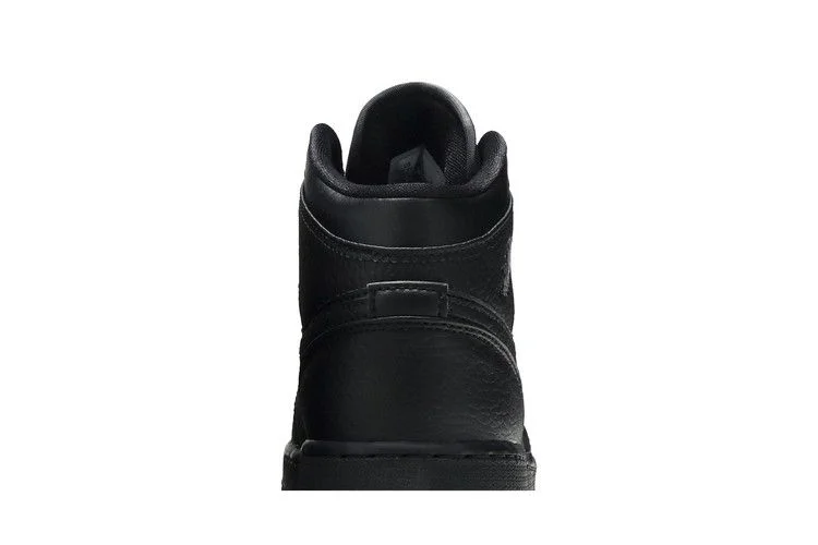 Кроссовки Air Jordan 1 Mid GS 'Triple Black' 2020