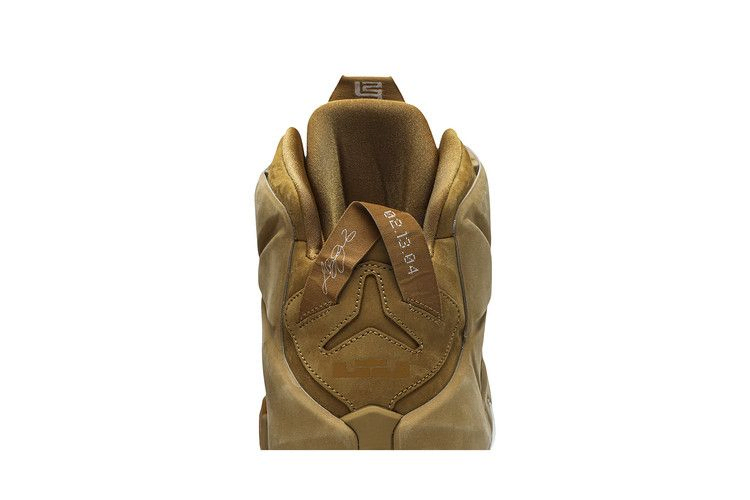Кроссовки Nike LeBron 12 EXT 'Wheat'