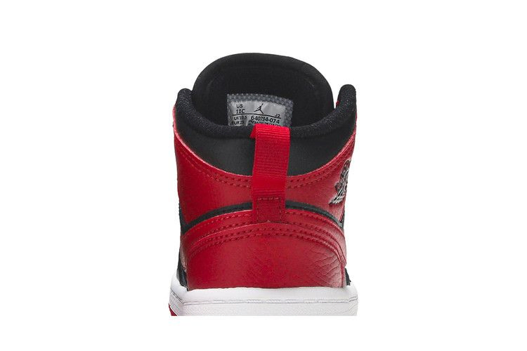 air-jordan-1-mid-ps-banned-640734-074_06
