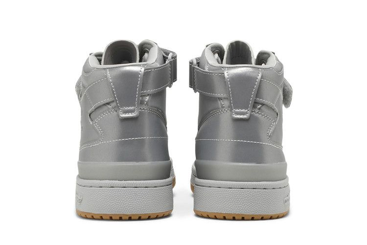 ivy-park-x-forum-mid-icy-park-silver-metalic-gw2858_05
