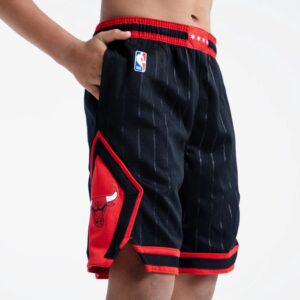 Nike-Chicago-Bulls-2024-Statement-Edition-Swingman-Youth-NBA-Shorts-1-300x300