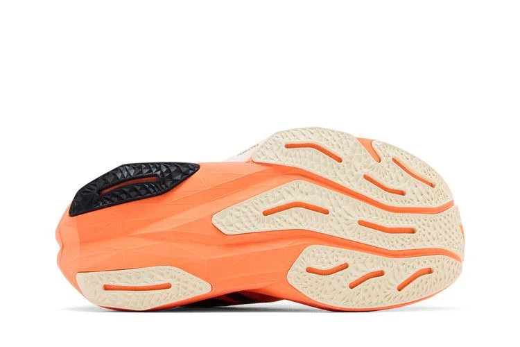 Кроссовки New Balance Wmns FuelCell Rebel v4 'Hot Mango'