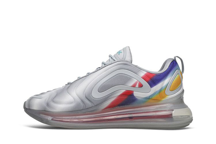 Кроссовки Nike Air Max 720 'Pride'