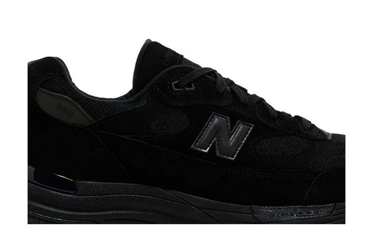 Кроссовки New Balance 992 Made in USA 'Triple Black' 2025