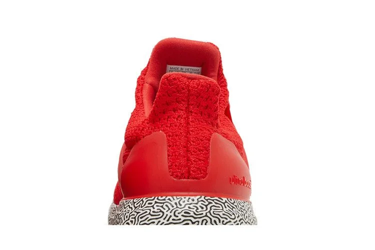 Кроссовки adidas UltraBoost 5.0 DNA 'Vivid Red'