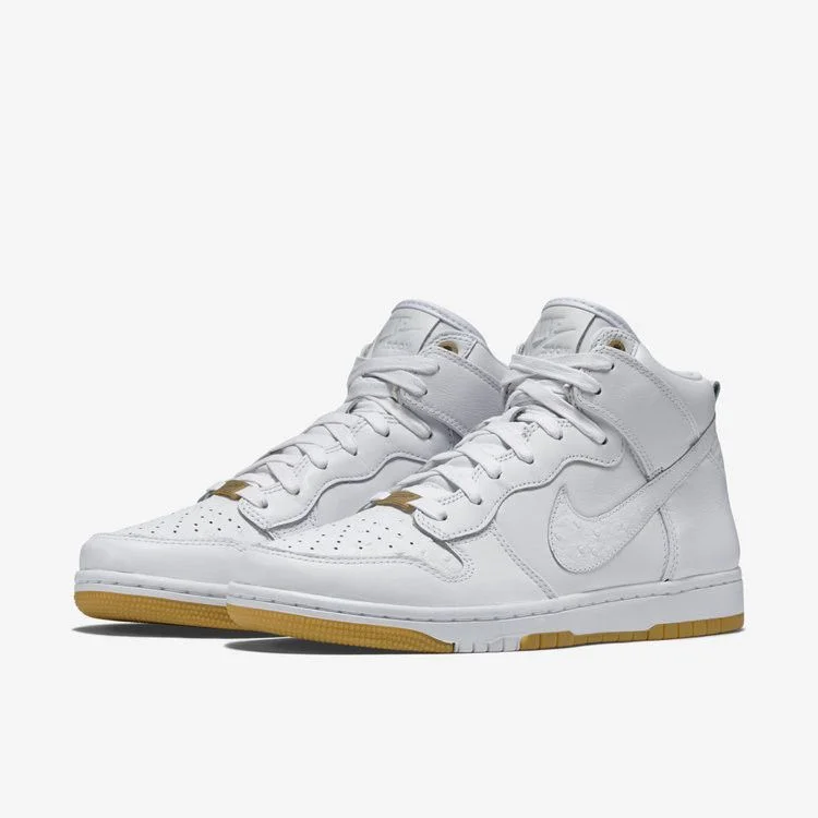 Кроссовки Nike Dunk Comfort Premium QS 'White Pack'