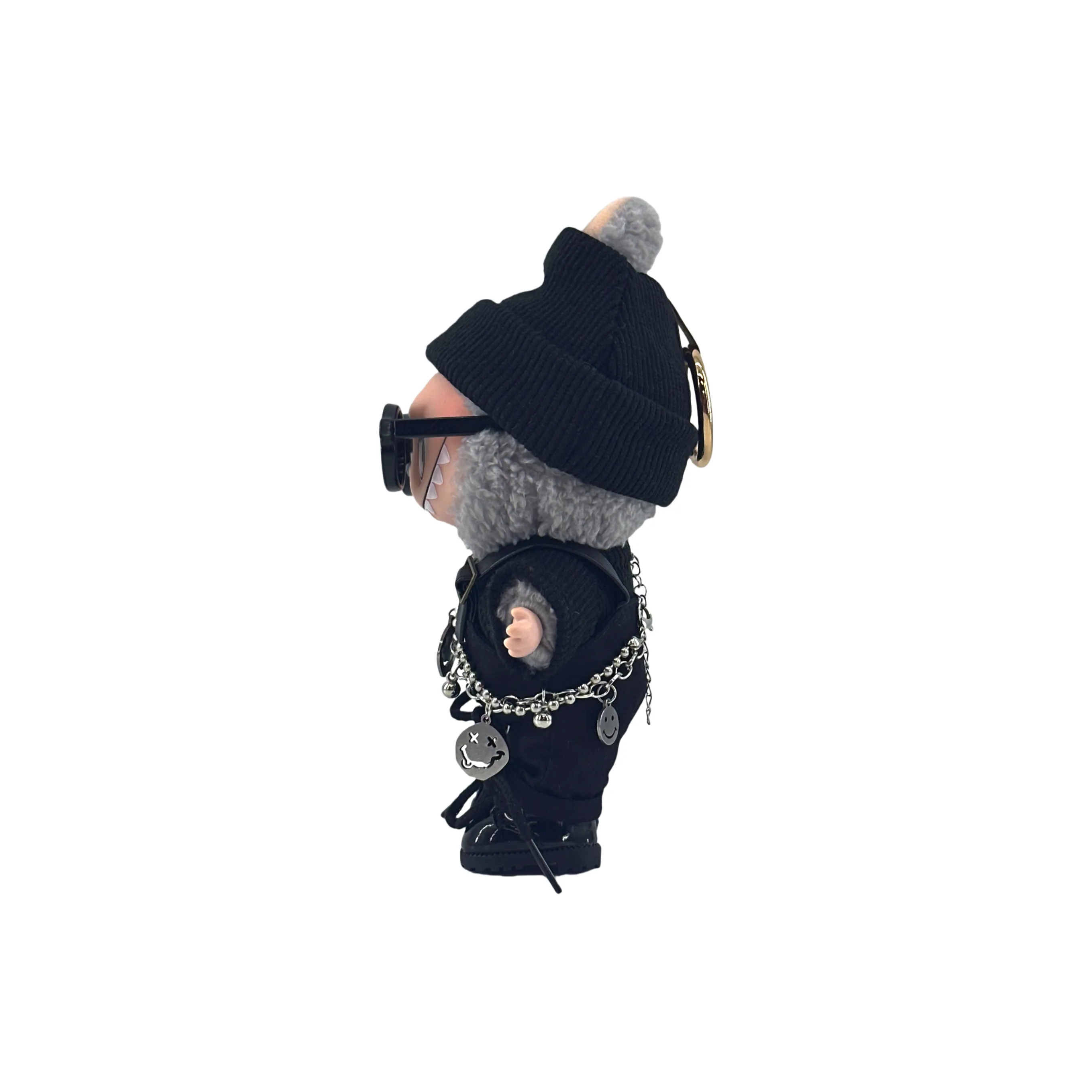 Виниловая фигурка POP MART LABUBU Sesame Beanie Confirmation – Enamel 1.0