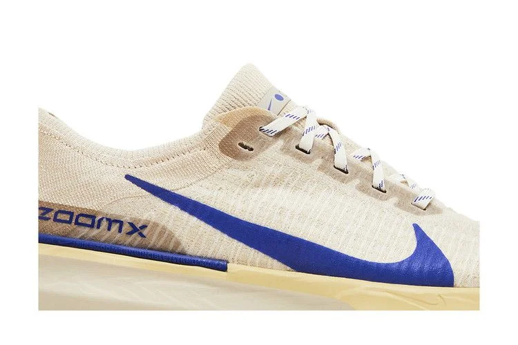 Кроссовки Nike ZoomX Invincible 3 'Sand Drift Concord'