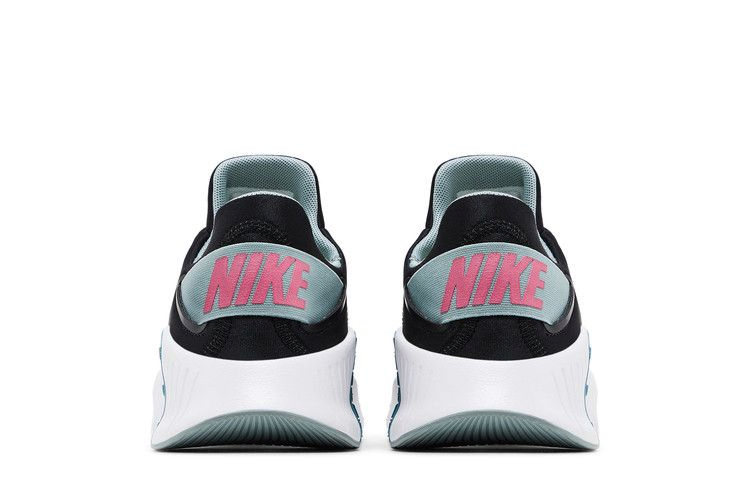 Кроссовки Nike Wmns Free Metcon 4 'Black Mica Green'