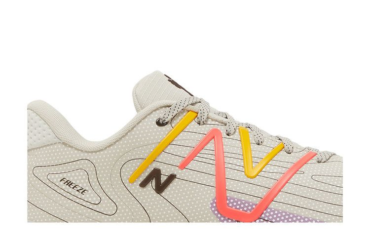 Кроссовки New Balance FreezeLX v4 Low 'Tan Energy Red'