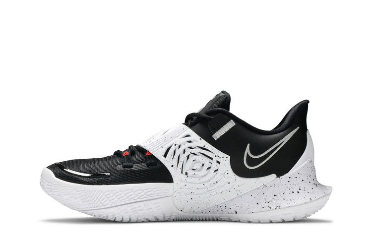 kyrie-low-3-team-black-white-cw6228-003_02