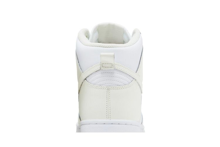 Кроссовки Nike Wmns Dunk High 'Sail Gum'
