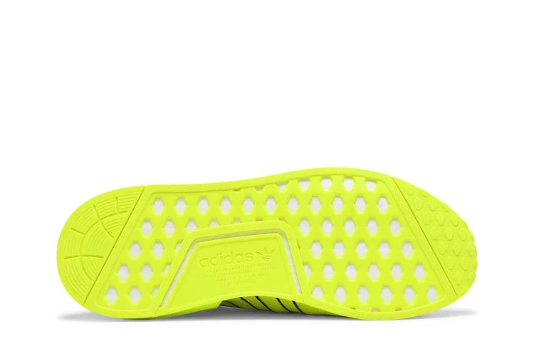 Krossovki-adidas-NMD_R1-V2-Solar-Yellow-3