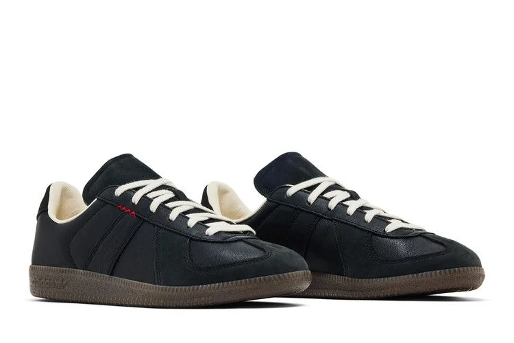 Krossovki-Hartcopy-x-adidas-BW-Army-Black-7