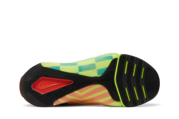 metcon-7-amp-volt-bright-spruce-checkered-dh3382-703_03