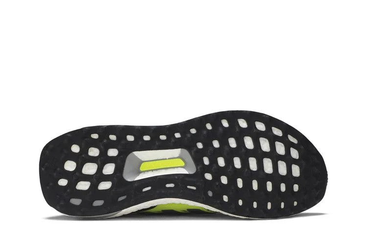 Krossovki-Adidas-UltraBoost-1.0-Solar-Yellow-3