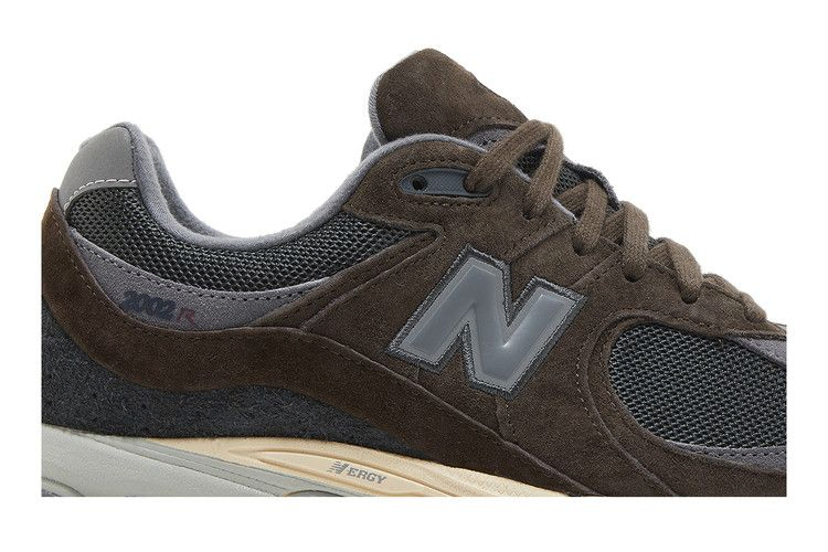 Кроссовки New Balance 2002R 'Lunar New Year - Rich Earth'