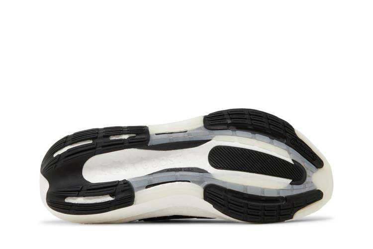 ultraboost-light-black-white-gy9351_03