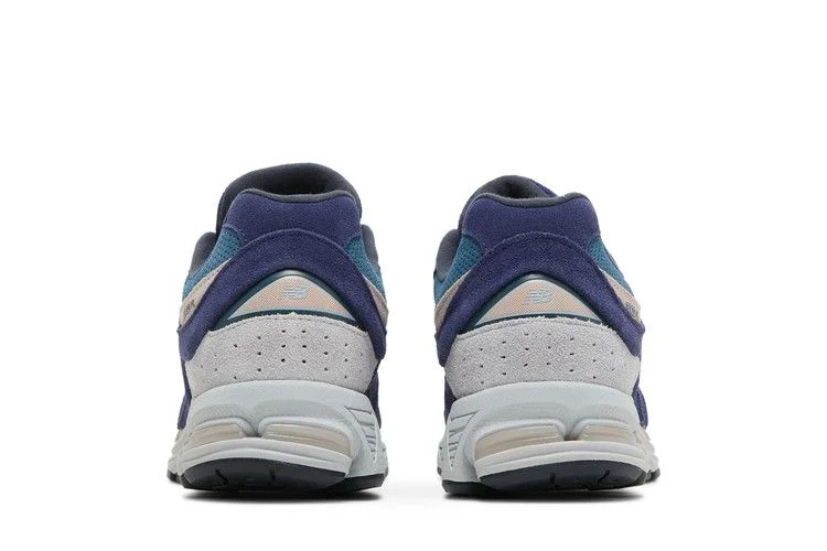 Кроссовки New Balance 2002R 'Night Tide'