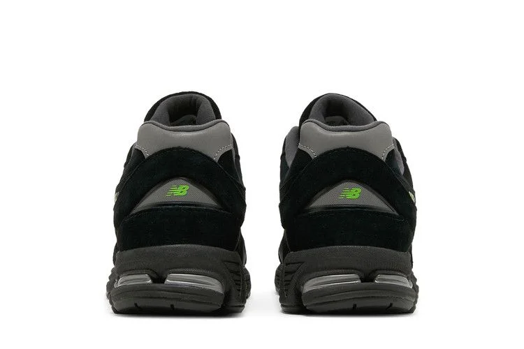 Кроссовки New Balance 2002R 'Marblehead'