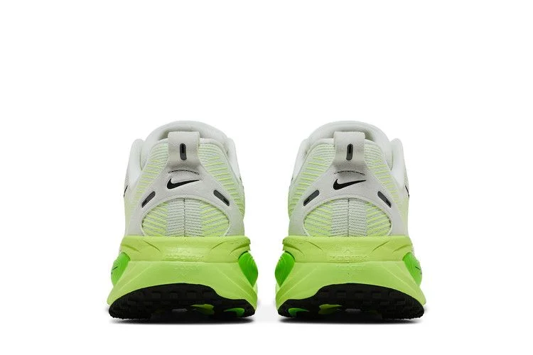 Кроссовки Nike Vomero 18 'Electric Green'