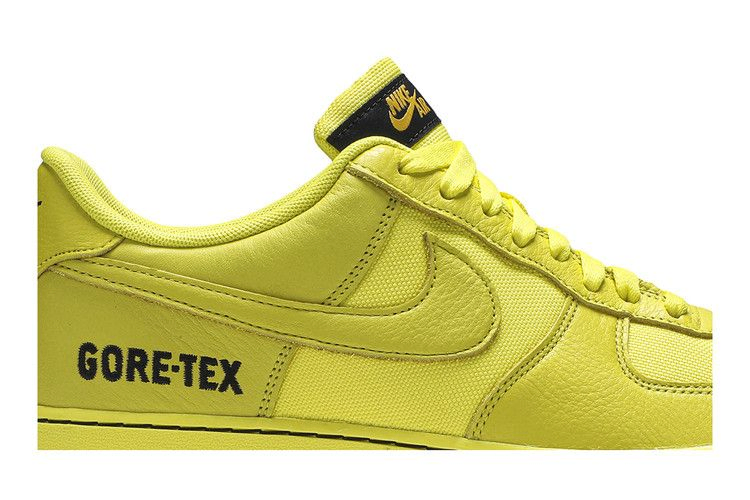 Кроссовки Nike Air Force 1 Low GORE-TEX 'Dynamic Yellow'