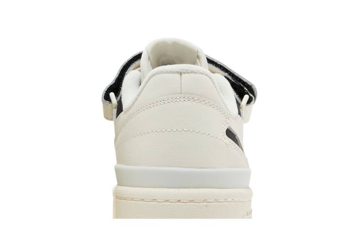 wmns-forum-low-off-white-black-h03869_06