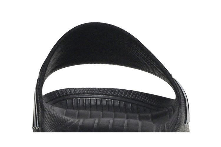 duramo-slide-black-g15890_06