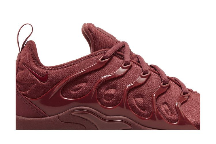 air-vapormax-plus-burgundy-fq8878-661_01