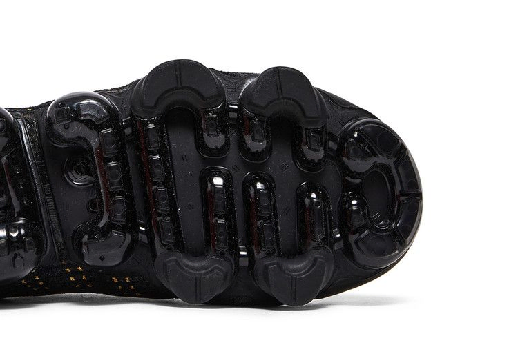 Кроссовки Nike Air VaporMax Flyknit 3 GS 'Black Gold'