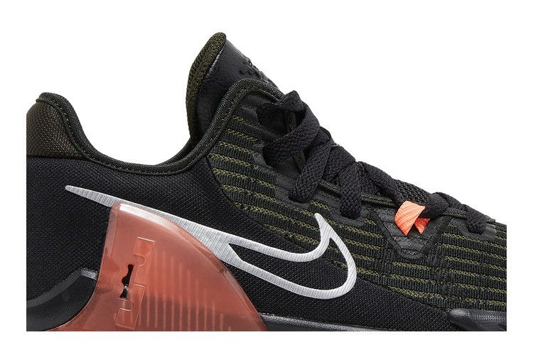 Кроссовки Nike LeBron Witness 6 GS 'Black Crimson Pulse'