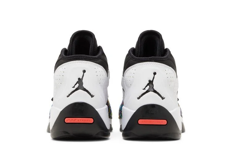 Krossovki-Air-Jordan-Zion-2-Noah-5