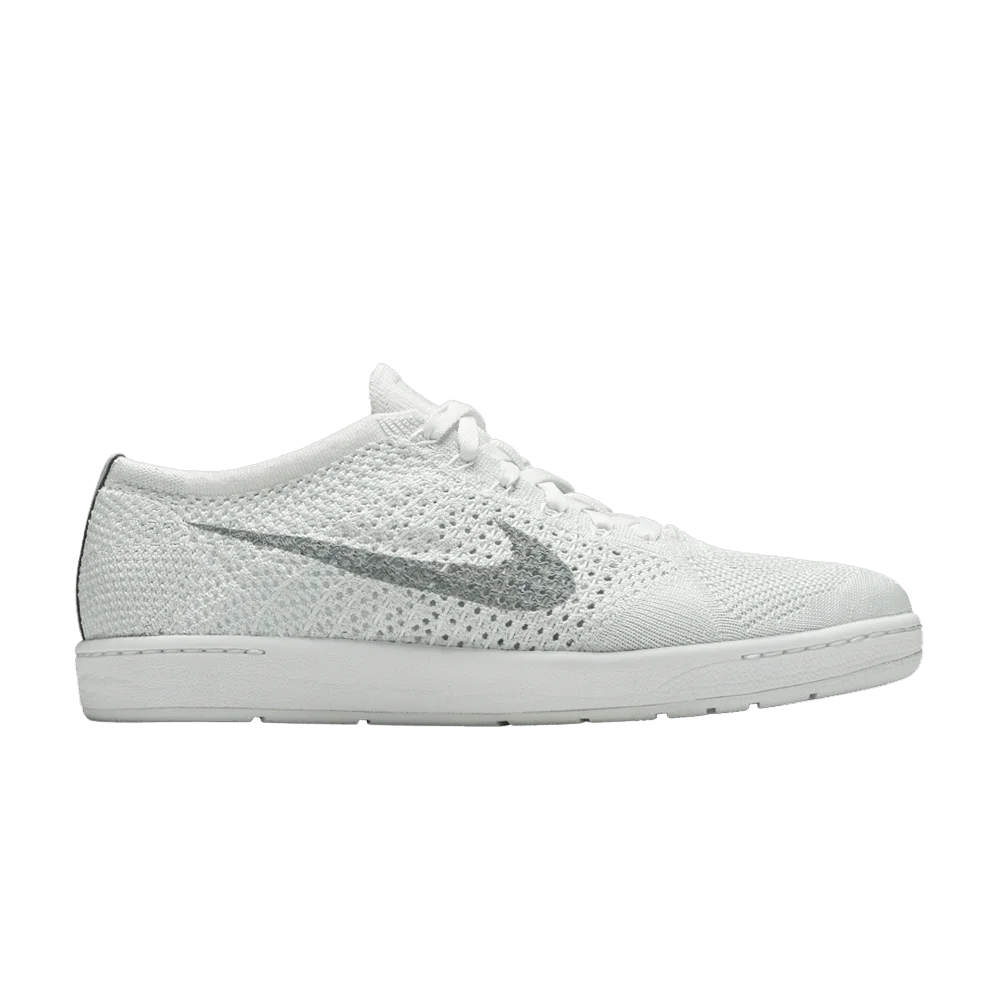 Кроссовки Nike Wmns Tennis Classic Ultra Flyknit 'White Wolf Grey'