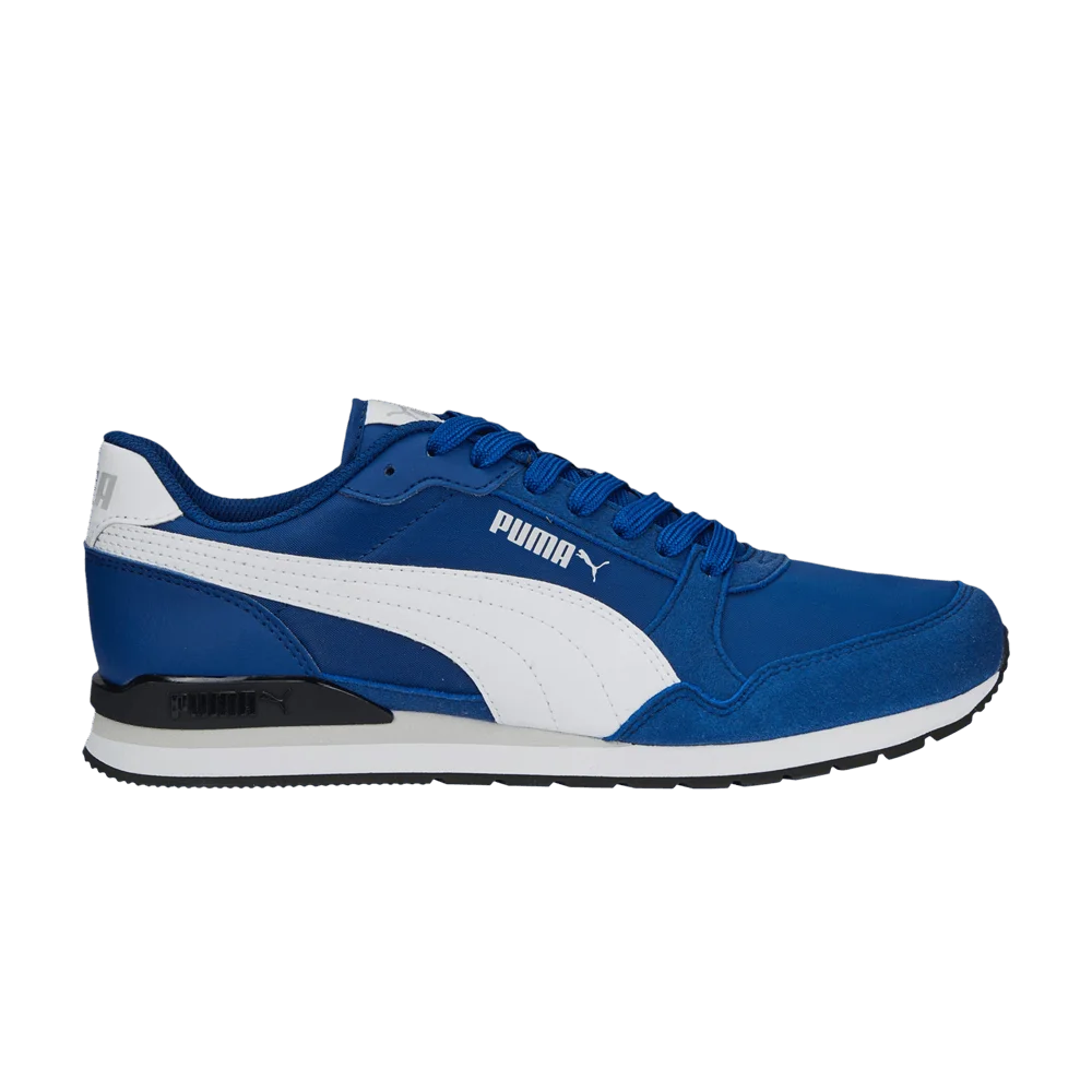 Krossovki-Puma-ST-Runner-v3-Clyde-Royal