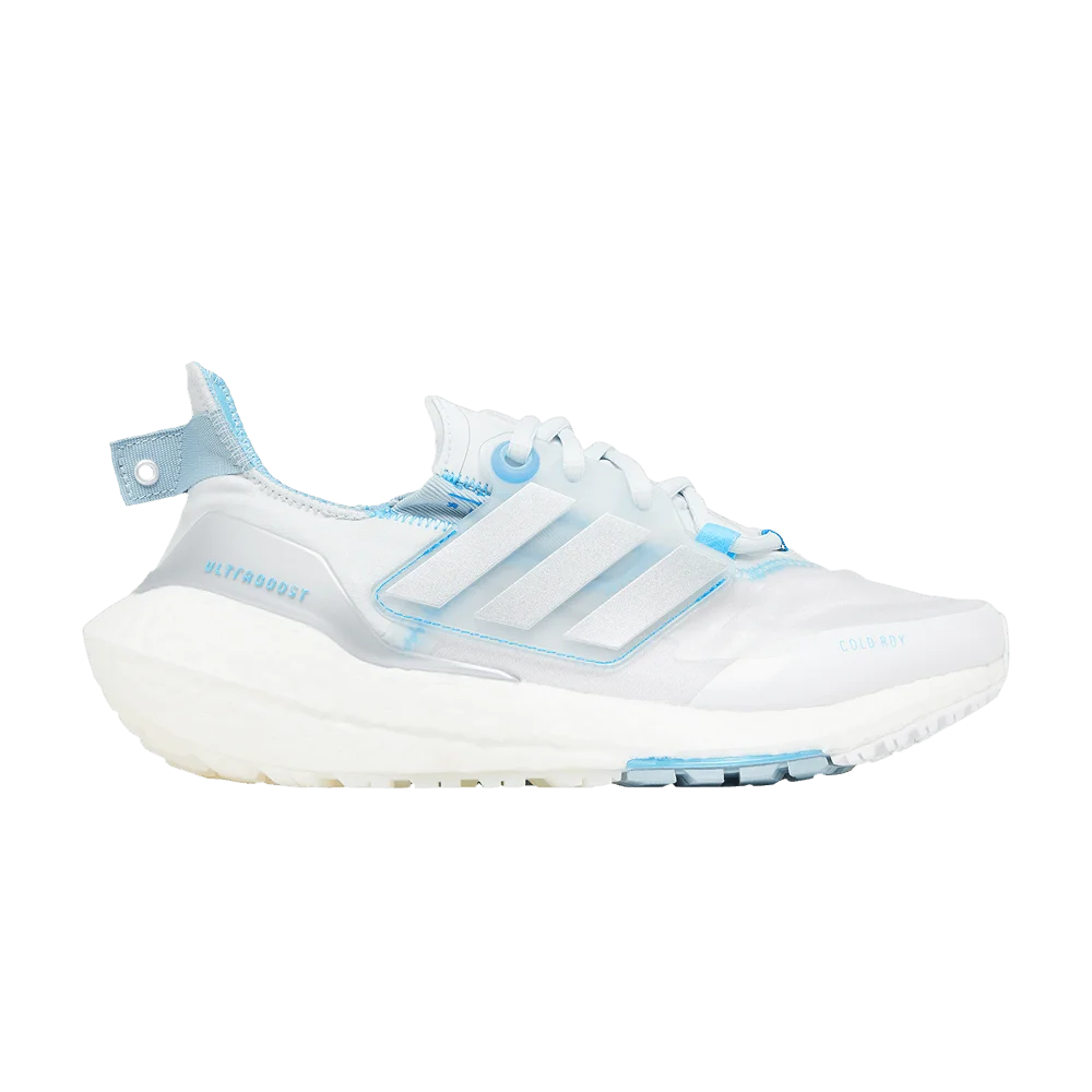 Krossovki-Adidas-Wmns-UltraBoost-22-Cold.RDY-Blue-Tint-Silver-Metallic