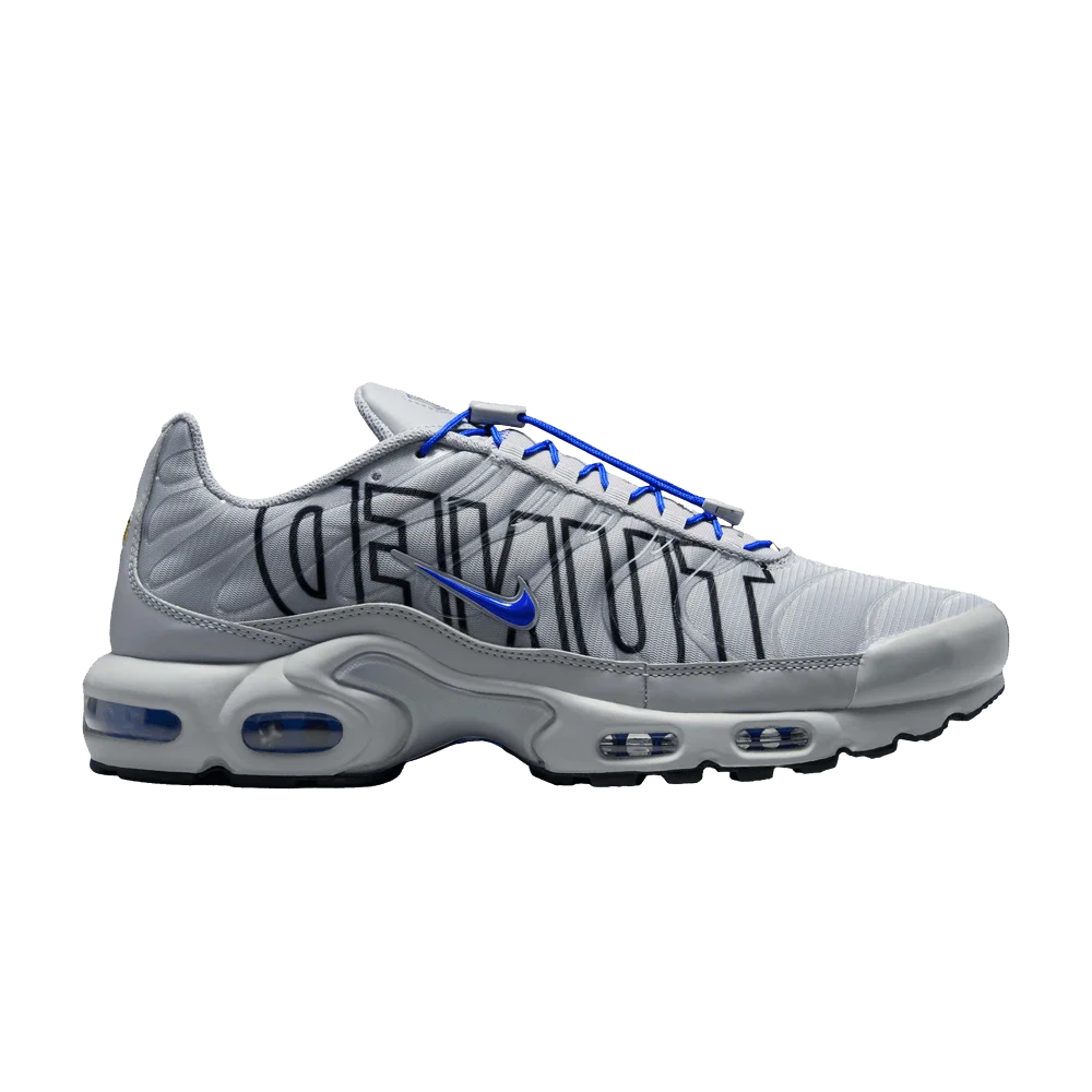 Krossovki-Nike-Air-Max-Plus-Tuned-Pack-Wolf-Grey-Racer-Blue