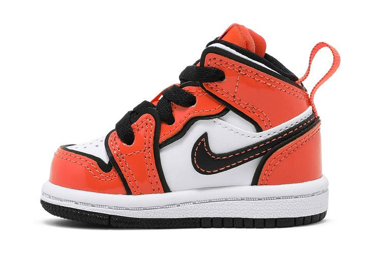 air-jordan-1-mid-se-td-turf-orange-bq6933-802_02
