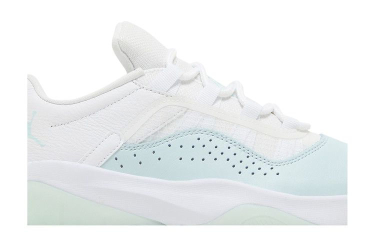Кроссовки Wmns Air Jordan 11 CMFT Low 'Igloo'