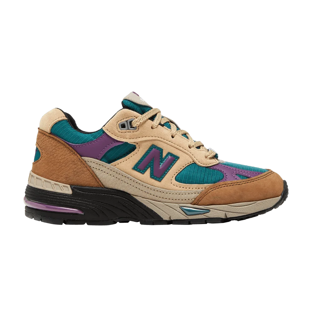Krossovki-New-Balance-Palace-x-Wmns-991-Made-in-England-Taos-Taupe-Grape
