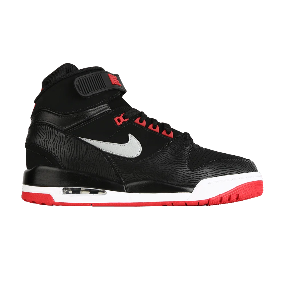 Krossovki-Nike-Air-Revolution-Bred