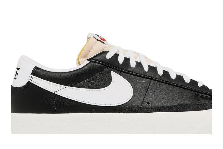 Кроссовки Nike Blazer Low '77 Vintage 'Black White'