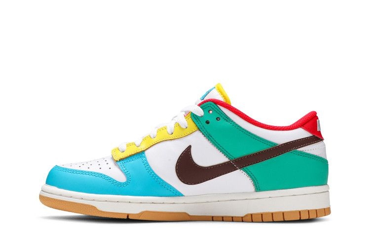 dunk-low-se-gs-free-99-white-cz2496-100_02