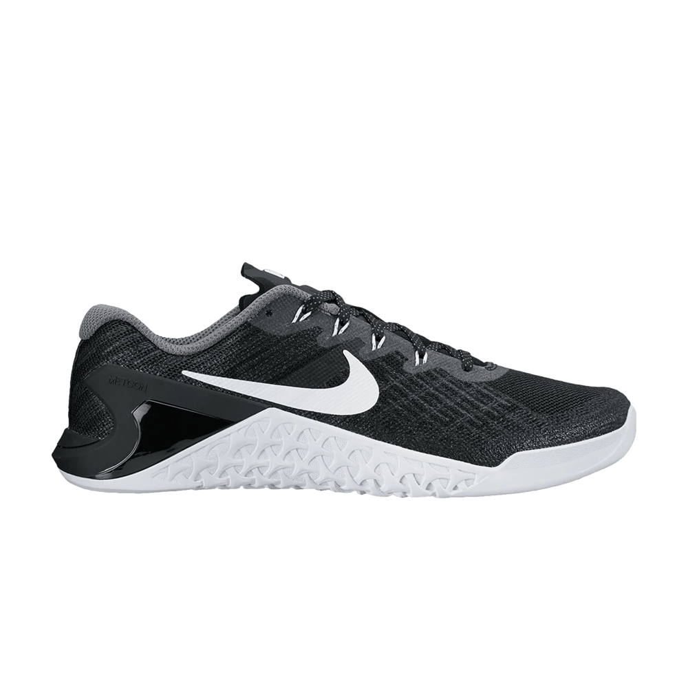 wmns-metcon-3-black-white-849807-001