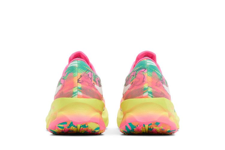 Кроссовки ASICS Wmns Novablast 'Color Injection Pack'
