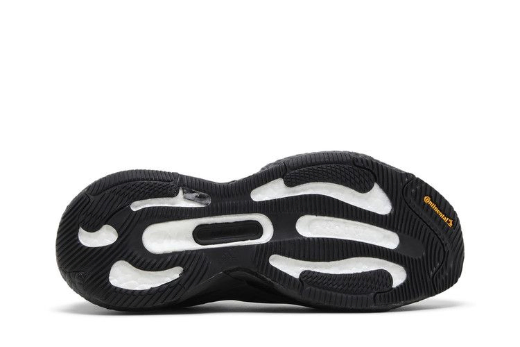 stella-mccartney-x-solarglide-triple-black-hq5962_03