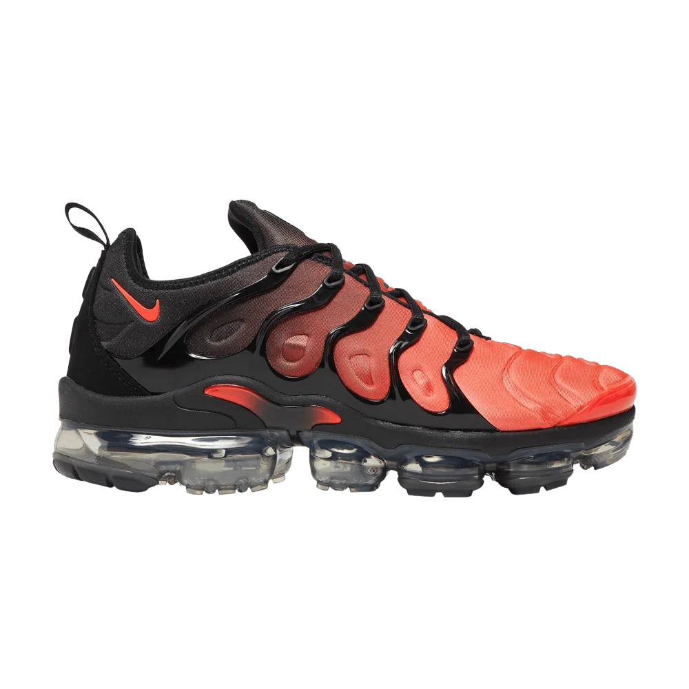Кроссовки Nike Air VaporMax Plus 'Black Crimson Gradient'