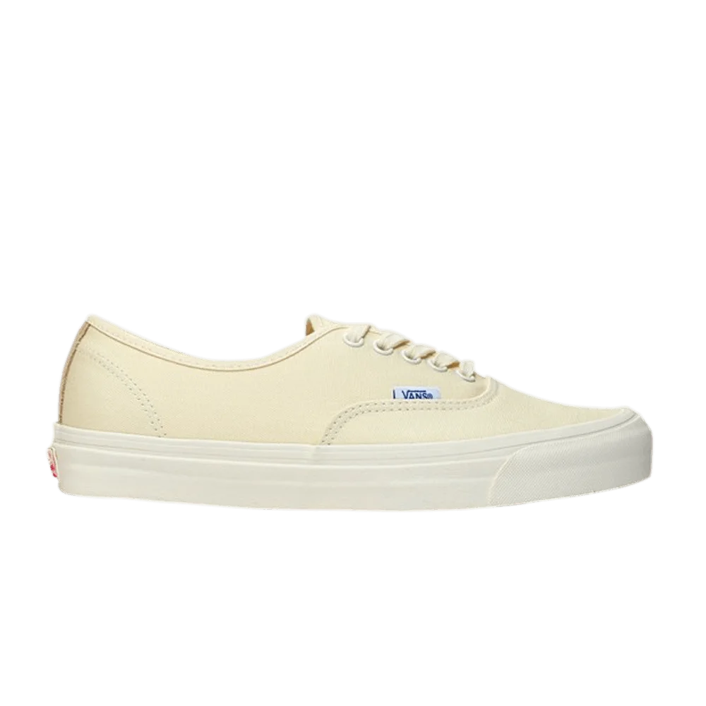 Krossovki-Vans-OG-Authentic-LX-Classic-White