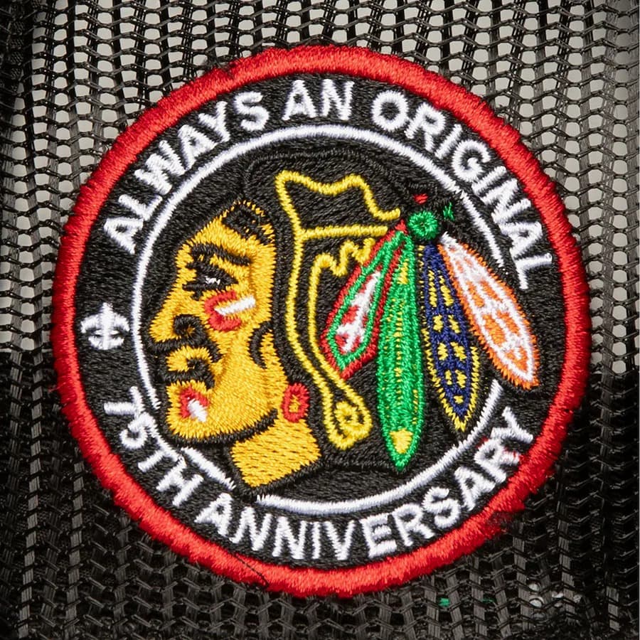 Бейсболка Mitchell & Ness Black Chicago Blackhawks Roper Trucker Adjustable Hat