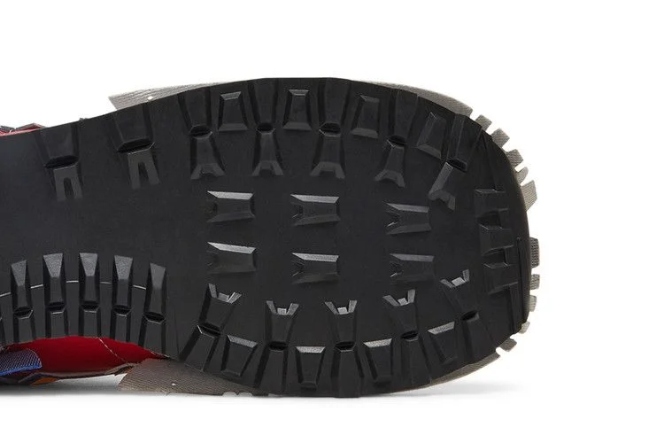 Krossovki-Jaden-Smith-x-New-Balance-574-Surplus-Materials-4